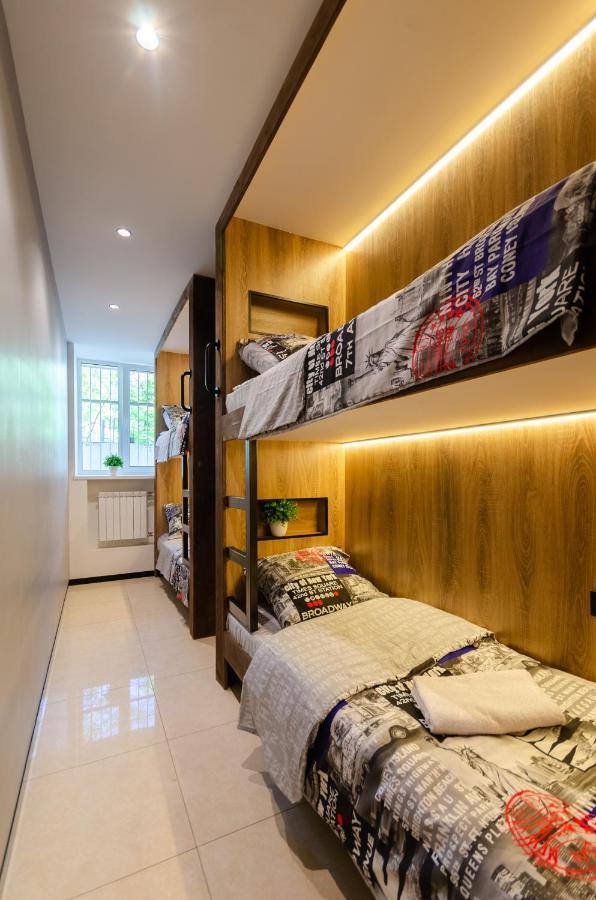 Underground Hostel Київ Екстер'єр фото